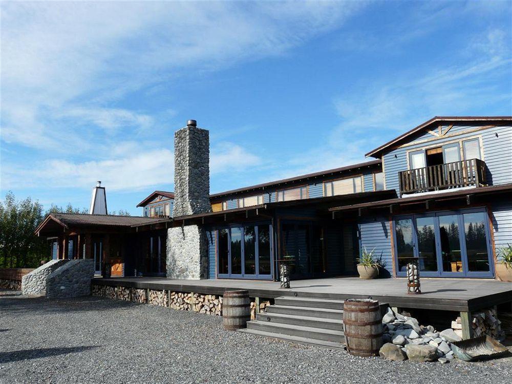 Ski Time Lodge Метвен Экстерьер фото